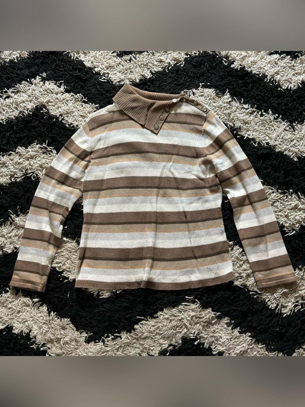 Crazy Horse Cream Brown Striped Foldover Collar Buttoned Knit Sweater Large